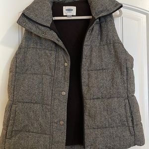 Tweed puffer vest